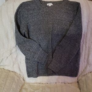 Market & Spruce Gray Sweater